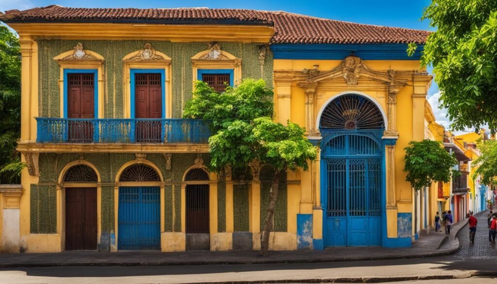 colonial buildings in Leon